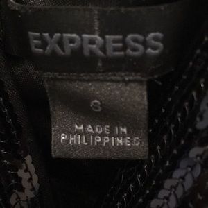 EXPRESS tank! Great condition ! Worn a few times